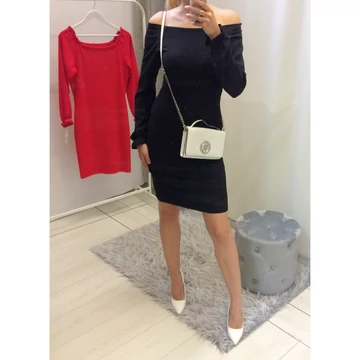 Ejtett Vállú Lezser Ujjú Ruha